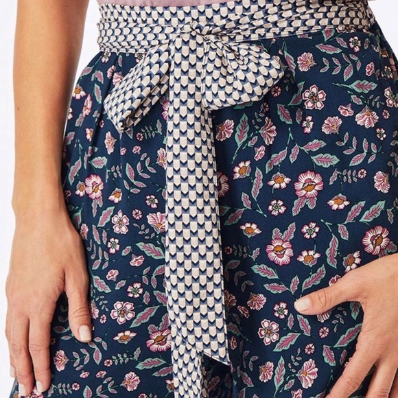 Matilda Jane Navy Floral ‘A Day Off’ Lounge Pants - Picture 4 of 5